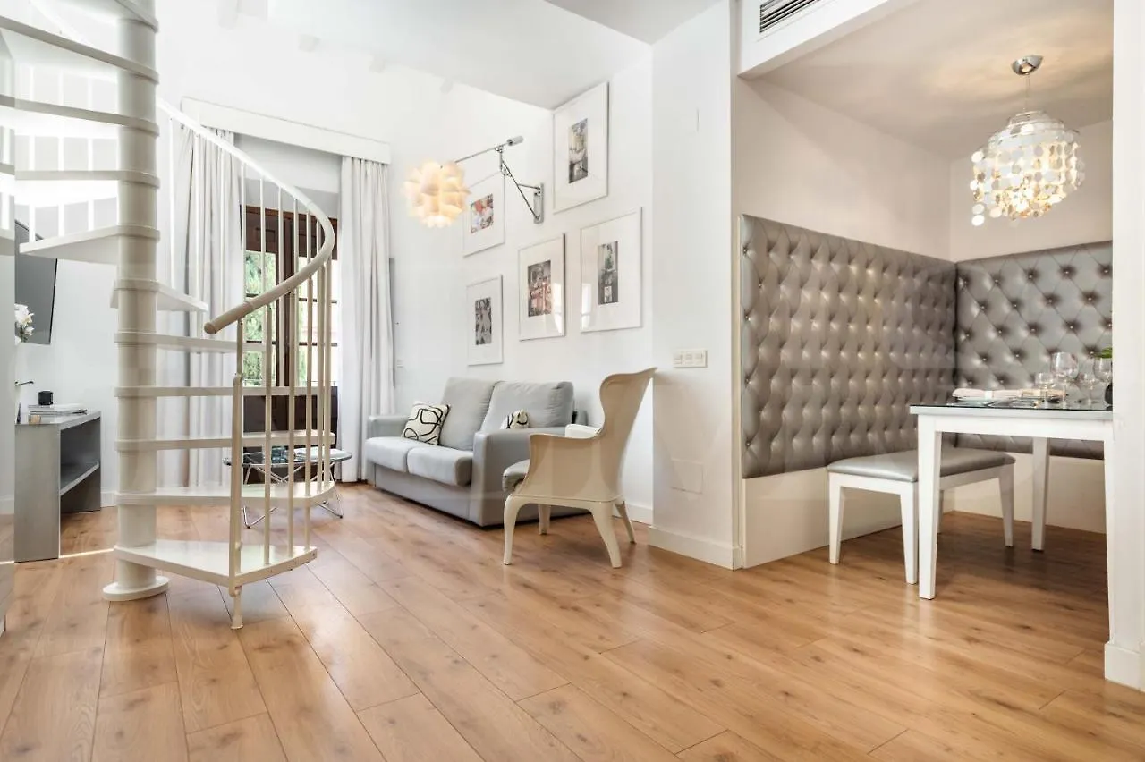 马拉加Loft Duplex With Private Terrace - Historic Center By Rems公寓 西班牙